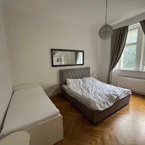 Days - Family Friendly - Super Bright - Old Town Apartamento